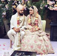Anushka Sharma Virat Kohli Wedding Photos Born on 1st may, 1988 in bangalore, karnataka.