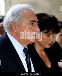 Courts sinclair hi-res stock photography and images