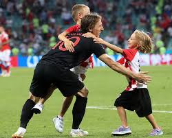 Sretni vanja i luka kćeri su odlučili dati ime ema, pišu 24 sata. Luka Modric Children How Many Kids Does Modric Have What Are Their Names Football Sport Express Co Uk