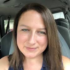 Ruth Renee Shipp (@raeshipp)