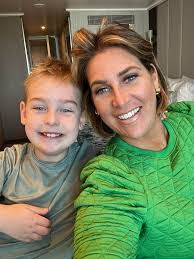 Michele Croft's Instagram, Twitter & Facebook