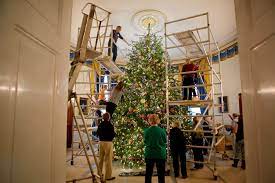 White House Christmas Volunteers 2022 Would You Want To Help The White House Decorate For Christmas?