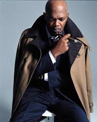 75 Celebrities Who Smoke Cigars Well Dressed Men Men Dress Samuel Jackson