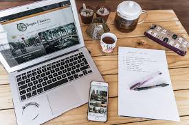 ¿con temor a la incertidumbre laboral? 8 Consejos Para Trabajar Desde Casa Brujula Tenedor