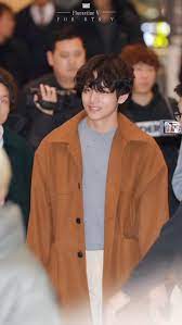 1 Tweet Nội Dung Bởi Fluoxetine V Zoelu Nops Twitter Kim Taehyung Bts V Bts Inspired Outfits