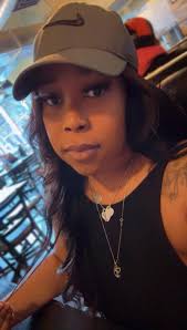 CHICAGO WOMAN & HER 2 KIDS FOUND IN LAKE MICHIGAN….. 31-year-old Drake  Patton, her 1-year-old daughter and her 6-year-old son The Cook County  Medical Examiner's Office identified the two as Jream Jaycee