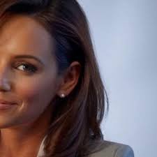 Kerry Giles (@mrsphtth)