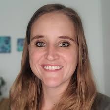 A list of who Carli Schutte is following