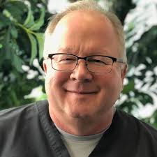 Amazon.com: Edward R. Close: books, biography, latest update