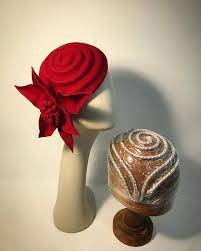 Pin By Chose On Hats Fascinator Hats Hats Vintage Elegant Hats
