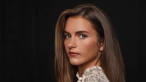 Who should play Masyilee and Merrilee in the Hunger Games movie?