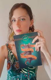 Melissa Falco, Escritora