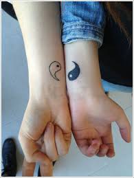 The Couple Yin Yang Tattoo Meaning And Designs Image Friend Tattoos Friendship Tattoos Tattoos For Daughters