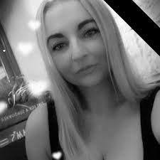 Got this lovely free set from JL, I thought it had 2 headbands in. 😂 What  are these? They are like sweatbands for tennis, too big for hair bands.  Slightly confused