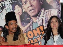Hantu raya tok chai netti leffat. Talking Kecoh With Opie News Features Cinema Online
