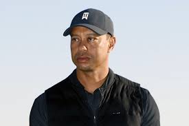 Detectives determined the cause of tiger woods' crash in february but are not releasing details until he detectives have determined what caused golf star tiger woods to crash his suv in february. Detectives Find Cause Of Tiger Woods Crash But Won T Reveal Los Angeles Times