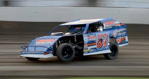 Auto racing: Another win for Atwater driver