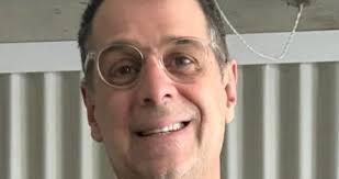 Éric Duhaime ne mâche pas ses mots concernant un sketch du Bye Bye 2025  qu'il trouve très déplacé... détails ici ➡️  https://www.derniereheureqc.com/divertissement/vedette/eric-duhaime-ne-mache-pas-ses-mots-concernant-un-sketch-du-bye-bye-2025-quil  ...