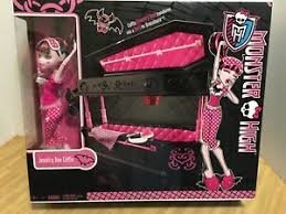 Monster high spectra vondergeist floating bed rare htf. Mattel Monster High Doll House Furniture For Sale In Stock Ebay