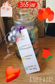 Life is mostly awesome, but we easily forget it. 8 365 Jar Ideas Evfordulos Ajandekok Evfordulos Otletek Ajandek A Baratomnak