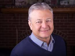 West Holmes seeks board member to replace Strouse, commissioner-elect