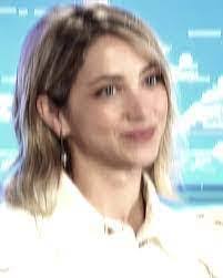 Emilia Rudd's Instagram, Twitter & Facebook