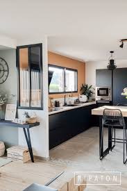 Pied D Ilot De Cuisine En Acier En 2020 Living Room Decor Apartment Deco Maison Relooking Maison