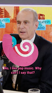 We 💛 pop music too! Francis Rossi joined Ken Bruce for Golden Years and  relieved an unforgettable week of music from 1979