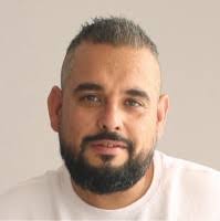 300+ "Daniel Valera" profiles