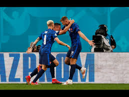 Rodak, gyomber, skriniar, hubocan, pekarik, lobotka, hamsik, kucka, rusnák, mak, duris. Lgexxw477bn8cm