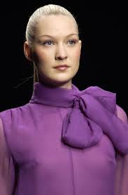 Prada Fall 2002 Ready-to-Wear Fashion Show