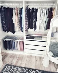 Piano Vetro Sopra I Pantaloni Armariovestidor Closetvestidor Closetsrecamara Disenode Ankleiderzimmer Schrank Organisation Einrichtungsideen Schlafzimmer