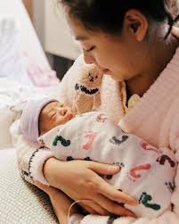 9 months of being a dad 🤷‍♂️ I think Roger is really really cute but  Angela says I'm biased. #mysoniscute