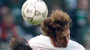 Watch from anywhere online and free. 0 2 In Gladbach Neuville Trifft Kaiserslautern Sport Faz