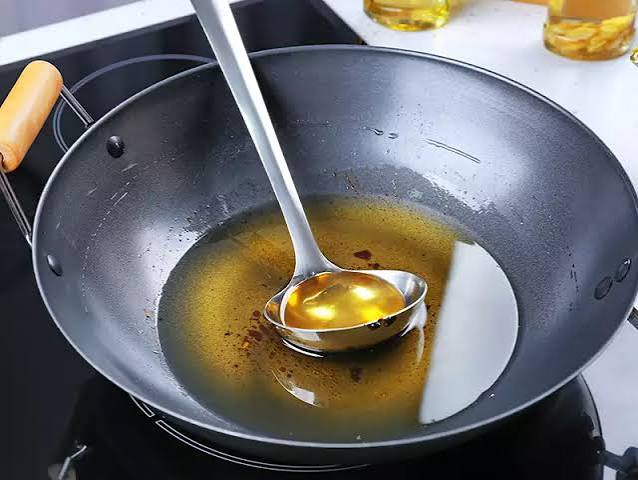 3 loại dầu ăn chứa chất gây ung thư, tuyệt đối không nên mua sử dụng