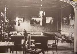 File:Ipatiev House - Room and living ...