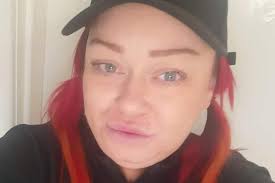 Devoted' mum-of-three, 38, dies just hours after suffering 'severe and  unexpected' bleed