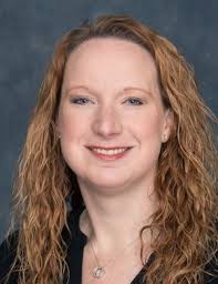 Brandi Skiles's Instagram, Twitter & Facebook