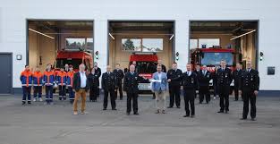 (0 26 51) 49 08 15 › gratis anrufen fax (0 26 51) 49 08 16. Neues Feuerwehrgeratehaus Fur Die Freiwillige Feuerwehr Mayen Hausen Mayen News