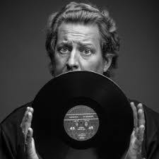 Mark Cheers (@MarkCheers)