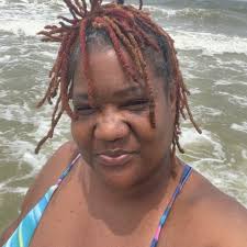 I'm starving and I wanna go home...