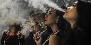 If you're a smoker, you'd know there's nothing ironic about enjoying a cigarette while enjoying under the law, smokers can only smoke 3 metres away from eateries. E Cigarettes Help Smokers Quit Review Finds