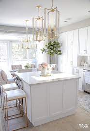 Floor & decor's national hiring event, 6/15 & 6/16. Light And Bright Spring Kitchen Decor Ideas Setting For Four