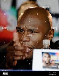 Floyd mayweather where hi-res stock photography and images