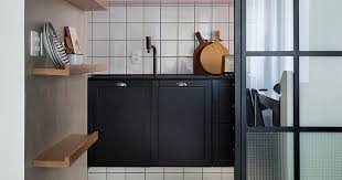 Free designs & free ship. 7 High Gloss Kitchen Cabinets For A Sleek Space