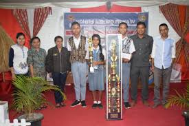 Berprestasi dan berkarakter dengan di dijiwai nilai kasih serta berwawasan lingkungan yang berbudaya. Sma Kristen 1 Soe Juara 1 Kontes Fisika Iv Stkip Soe Fisika Stkip Soe