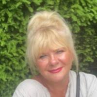 60+ "Cassandra Batchelor" profiles