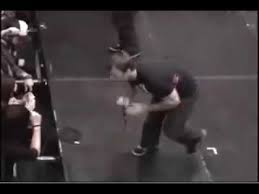 The mailman calls the cops right away. Dillinger Escape Plan Virgin Megastore 2005 Youtube
