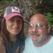 Does anyone know if can buy just the smash cakes at Walmart? Tried looking  online but smallest one they have feeds 12 and don't need that much TIA  ETA: need tomorrow so