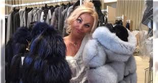 Dagmara kaźmierska w modnym dresie. Dagmara Kazmierska Zawiodla Fanow Jak Mozna Nosic Cos Takiego I Nazywac Sie Wielbicielem Zwierzat